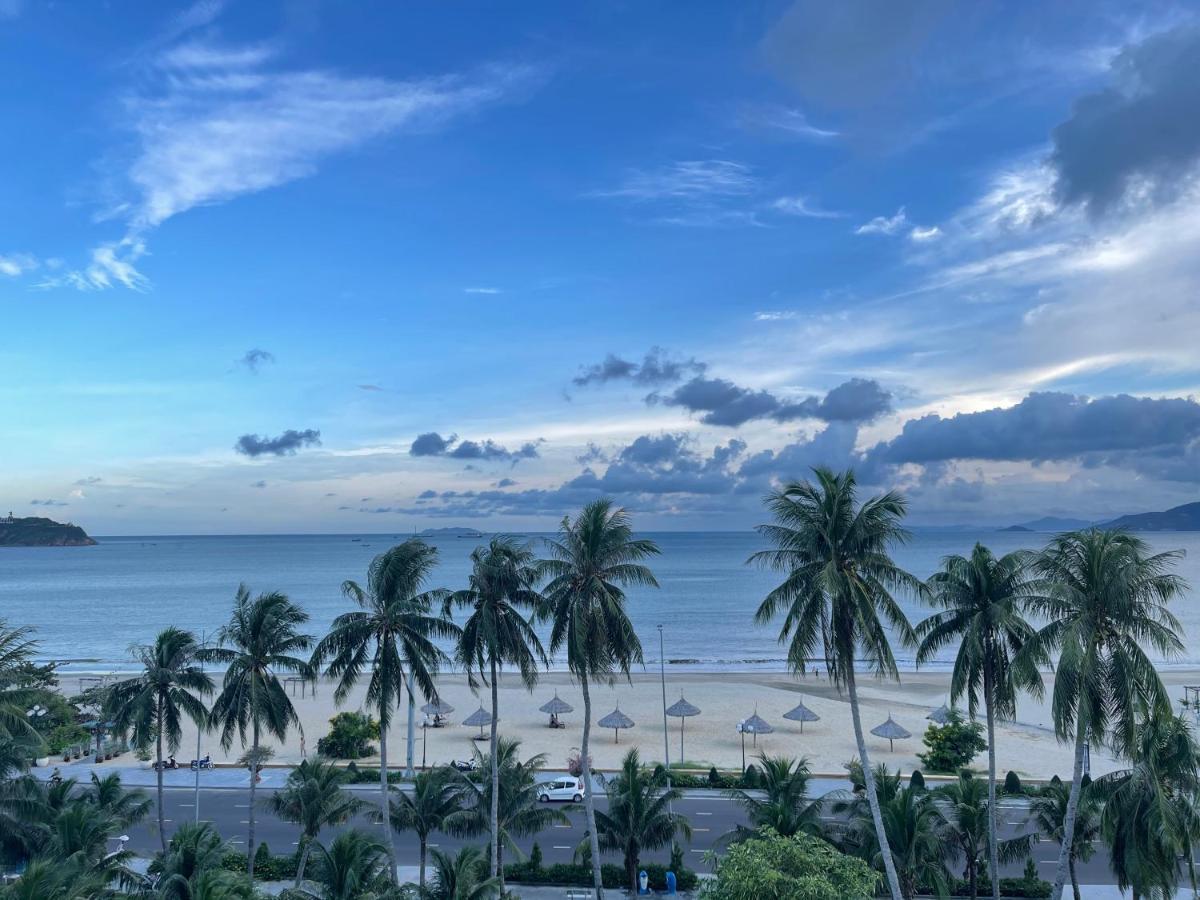 Y Linh Hotel Quy Nhon Exterior photo